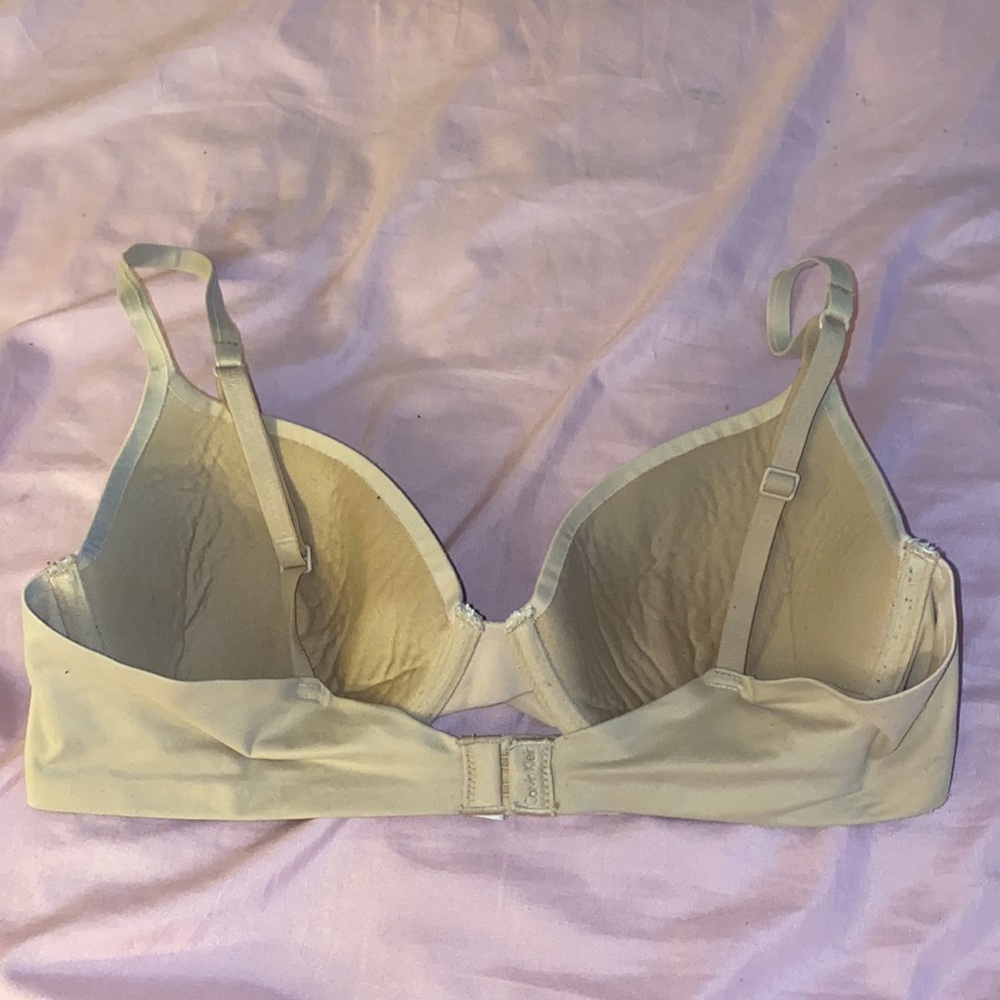 Calvin Klein Lightly Lined Bra - image 7
